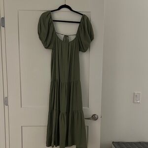 Chic Olive Maxi Dress